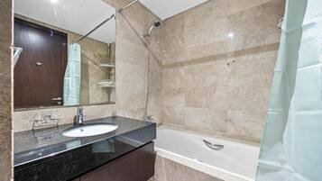 Apartment, Balcony, City View