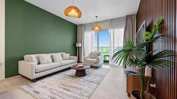 Apartment, Balcony, City View | Living area