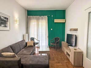 TV - Gemütliche Wohnung nahe der Akropolis by Interhome (Athen)