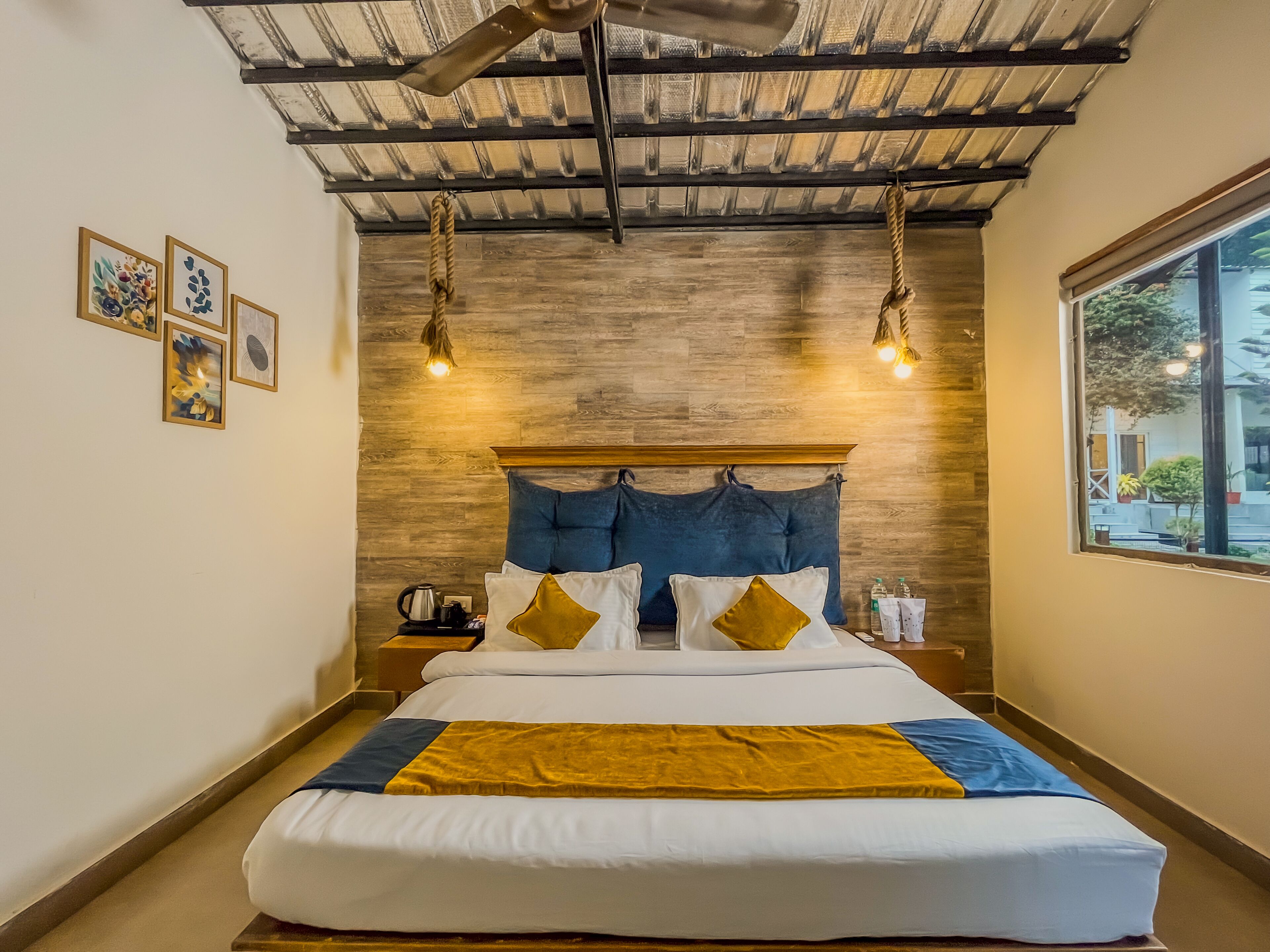 Luxury Cottages | Individually furnished, free WiFi