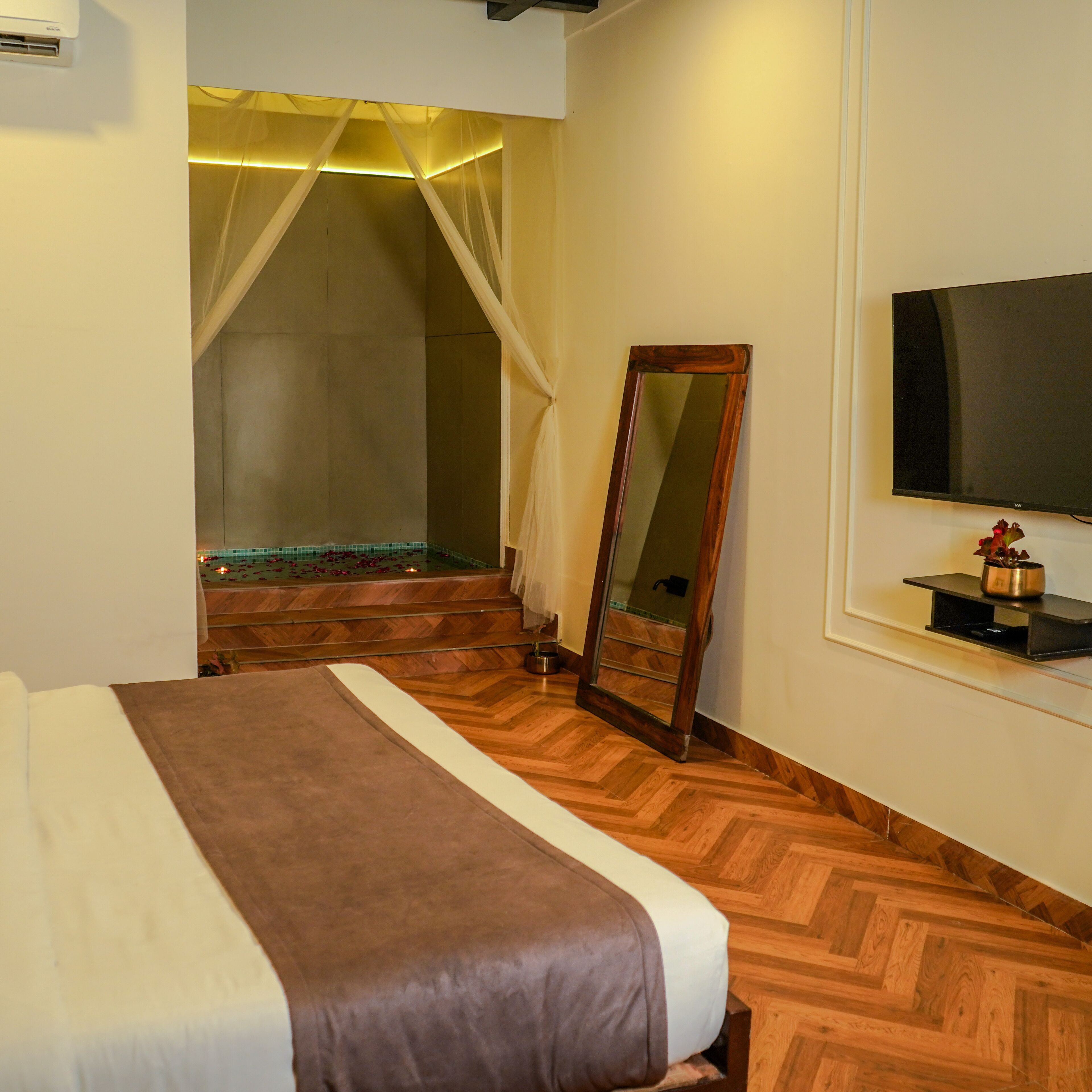 Premium Cottage with Plunge Pool | Individually furnished, free WiFi