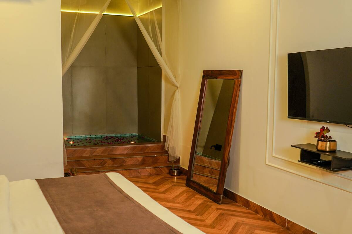 Premium Cottage with Plunge Pool | Individually furnished, free WiFi