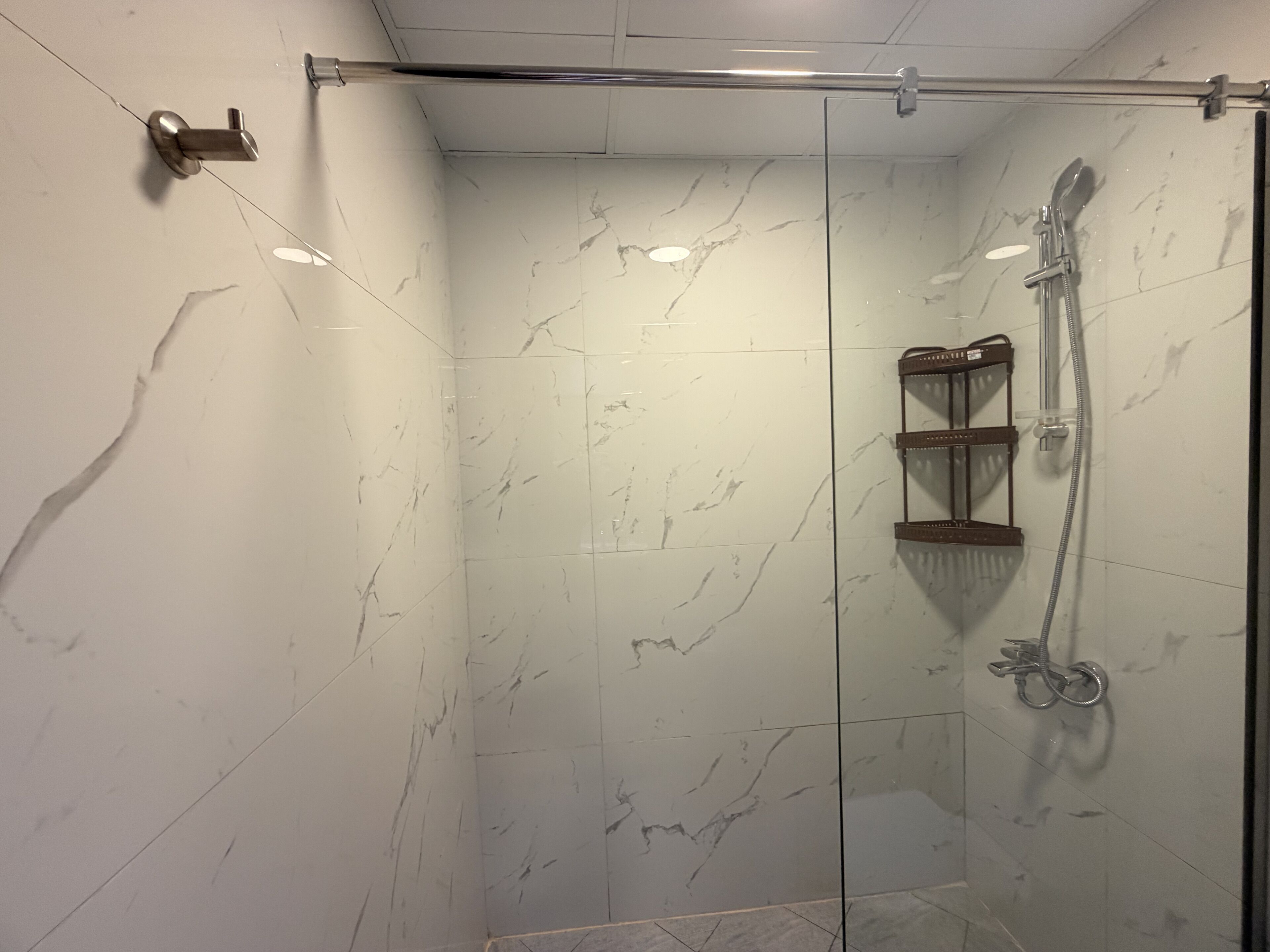 Dortoir Partagé Deluxe, balcon | Salle de bain | Articles de toilette gratuits, sèche-cheveux, savon, papier toilette
