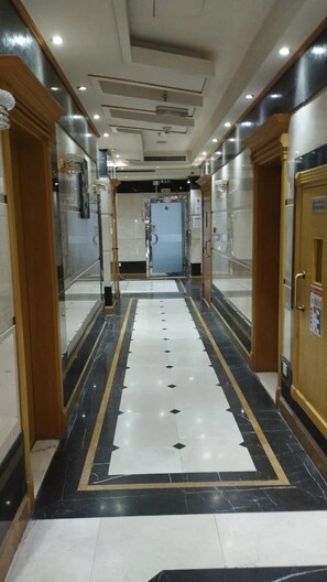 Unclassified image, 5 of 14, button