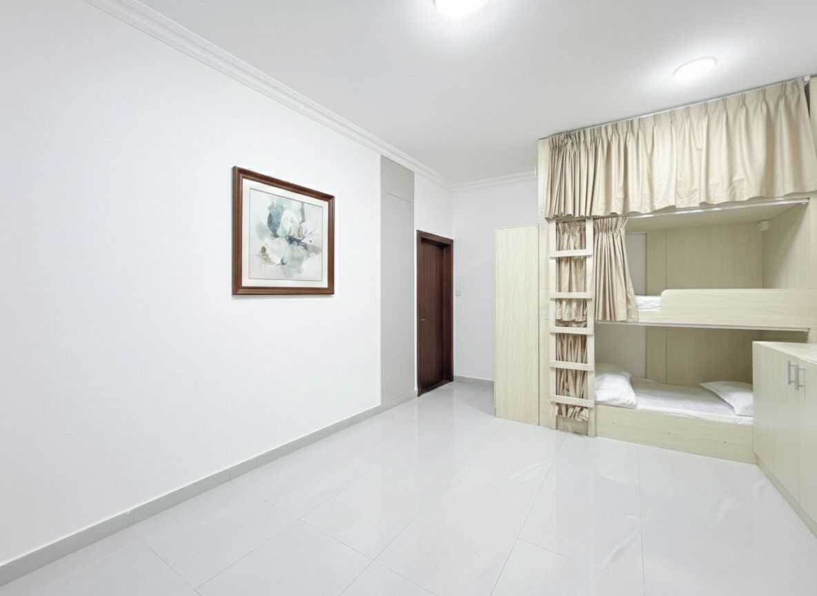 Deluxe Shared Dormitory, Balcony