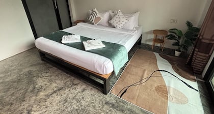 Quite Apartment Near Sairee Beach #4