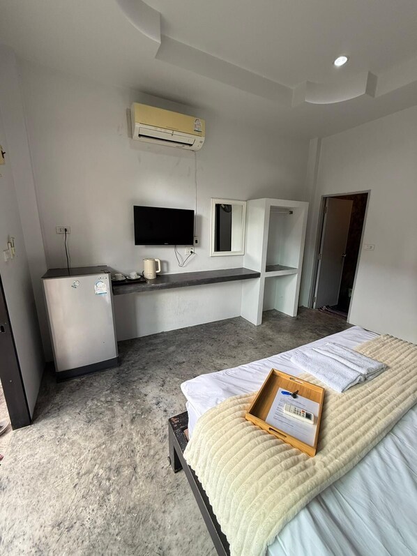 Imagen sin descripción, 1 de 7, botón