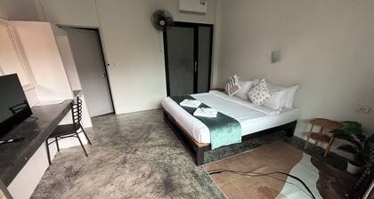 Quite Apartment Near Sairee Beach #4