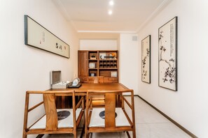 Dining - Beijing Daxing Apartment  (Vientiane)