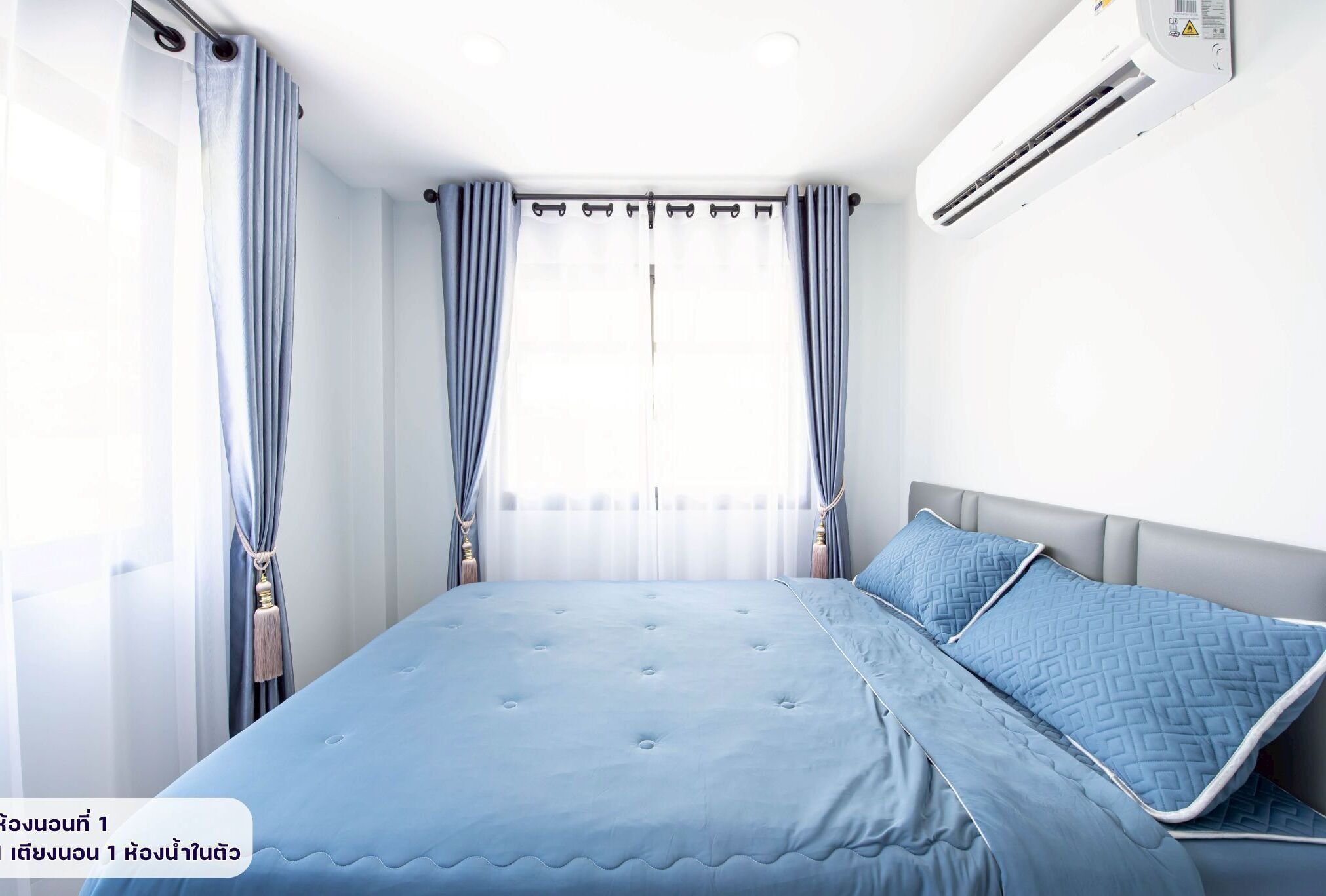 Villa, Terrasse, Poolblick