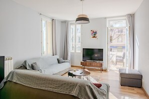Fernseher