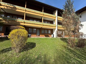 Unclassified image, 5 of 21, button - Vacation rental for 4 adults and 1 child, 2 separate bedrooms, terrace, 60 m² (Inzell)