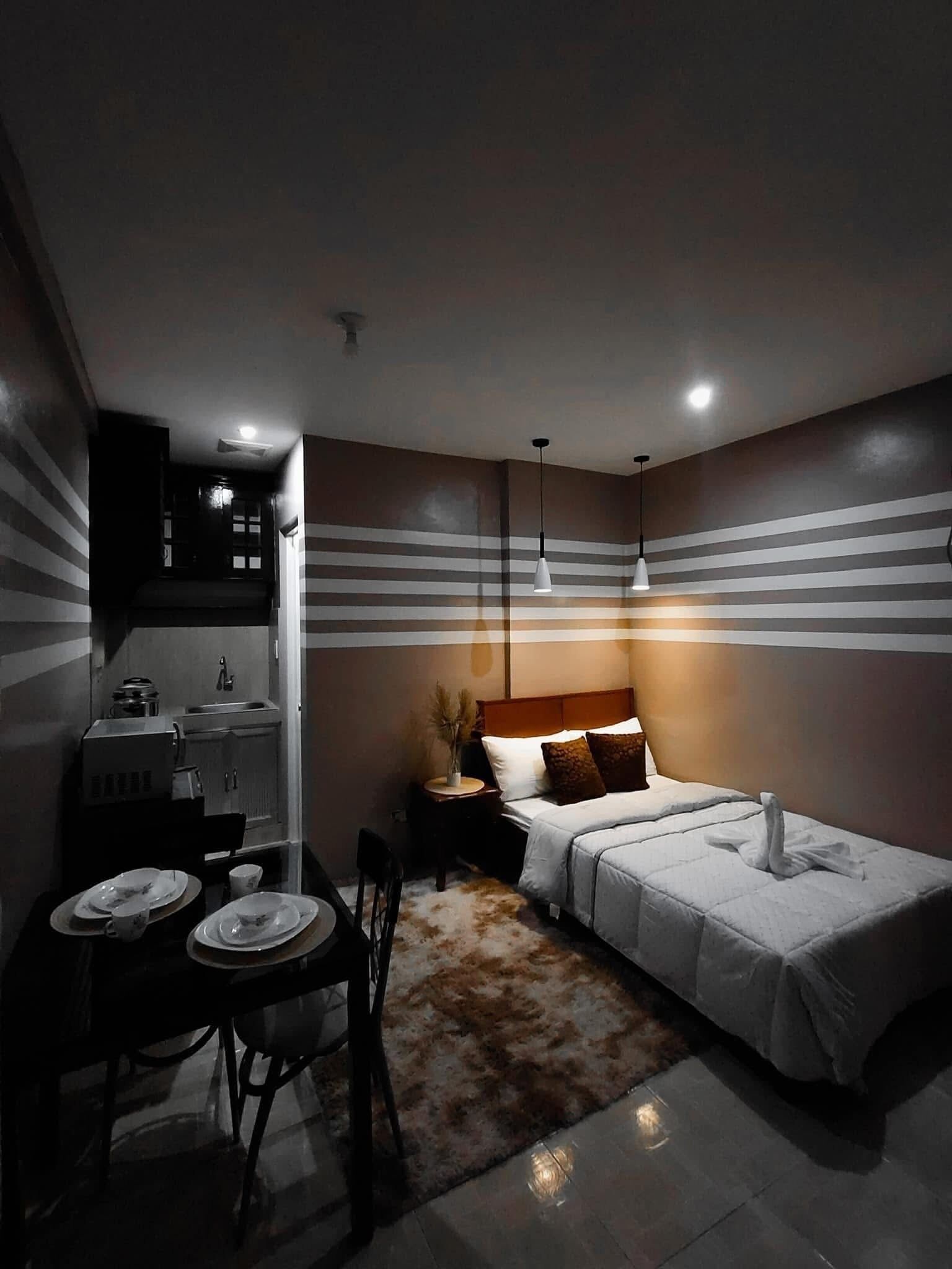 1 bedroom, iron/ironing board, internet, bed sheets