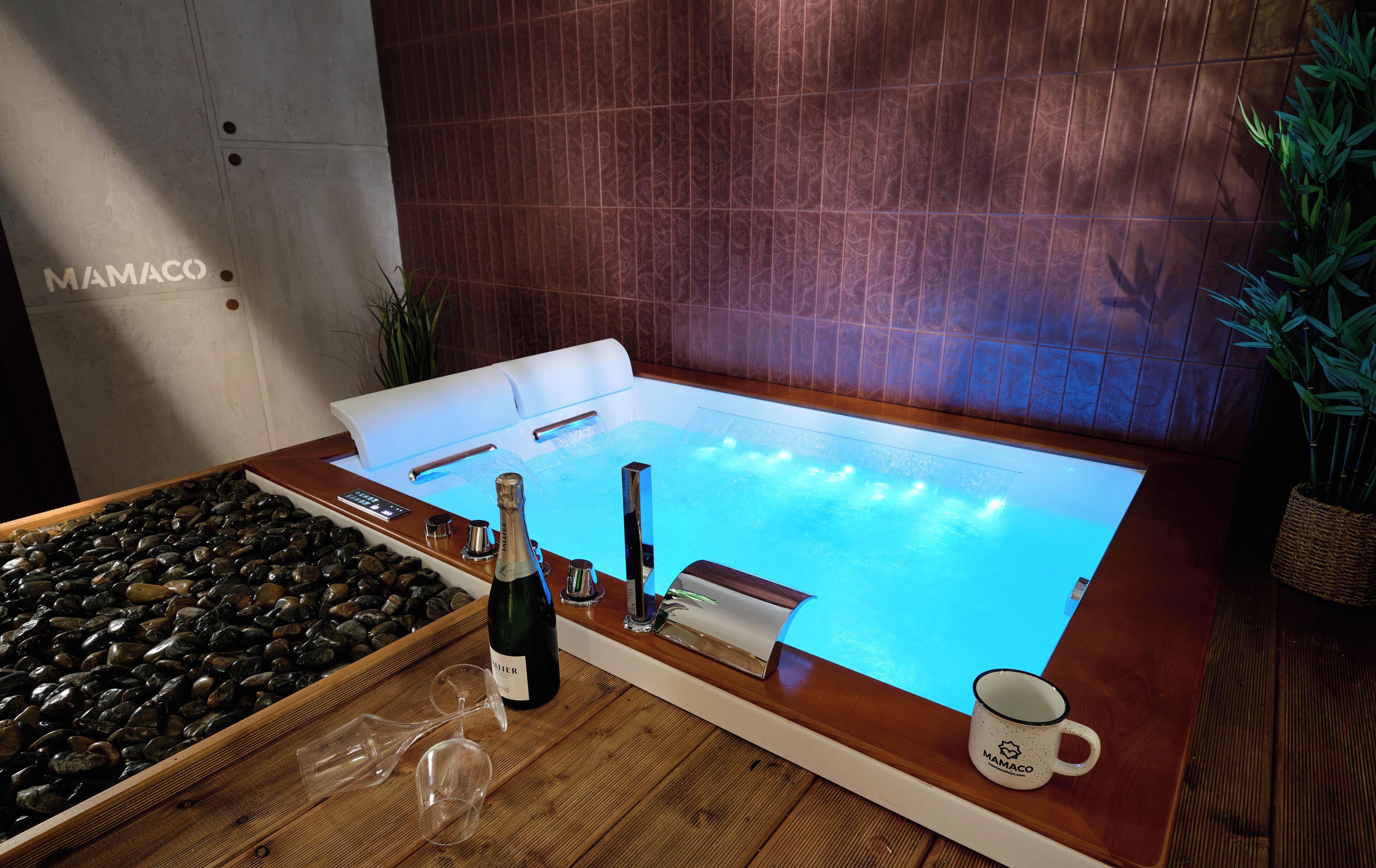 Chambre Double Deluxe, balcon | Piscine