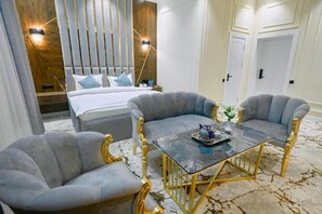 Ảnh chưa phân loại, 4 trong số 33 ảnh, nút