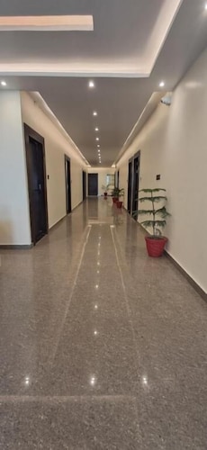 Madhuram Hotel Ayodhya