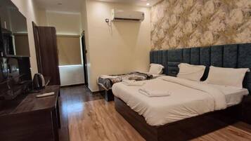 Comfort-Dreibettzimmer