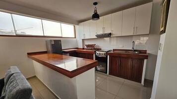 Microwave, oven, coffee/tea maker, toaster