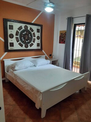 1 bedroom, iron/ironing board, Internet, bed sheets - Palm Beach Resort 1B (Boca Chica)