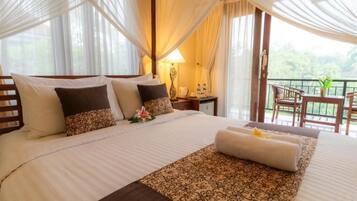 1 Schlafzimmer, BĂŒgeleisen/BĂŒgelbrett, Internetzugang, BettwĂ€sche