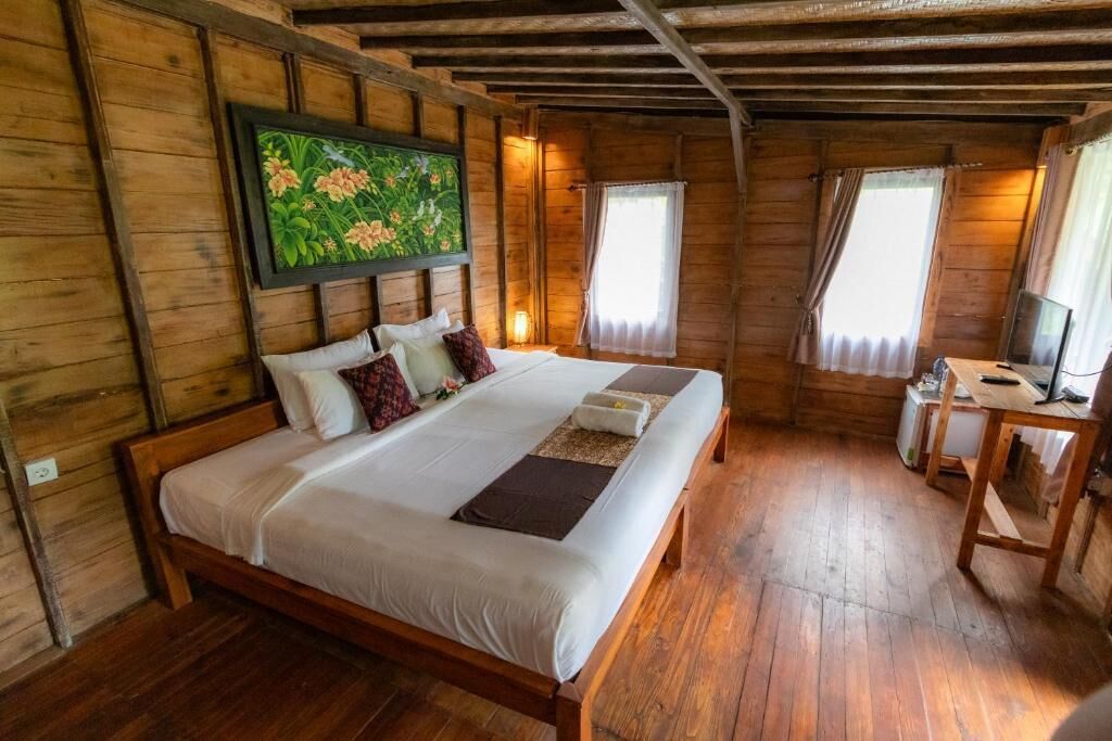 1 bedroom, iron/ironing board, internet, bed sheets