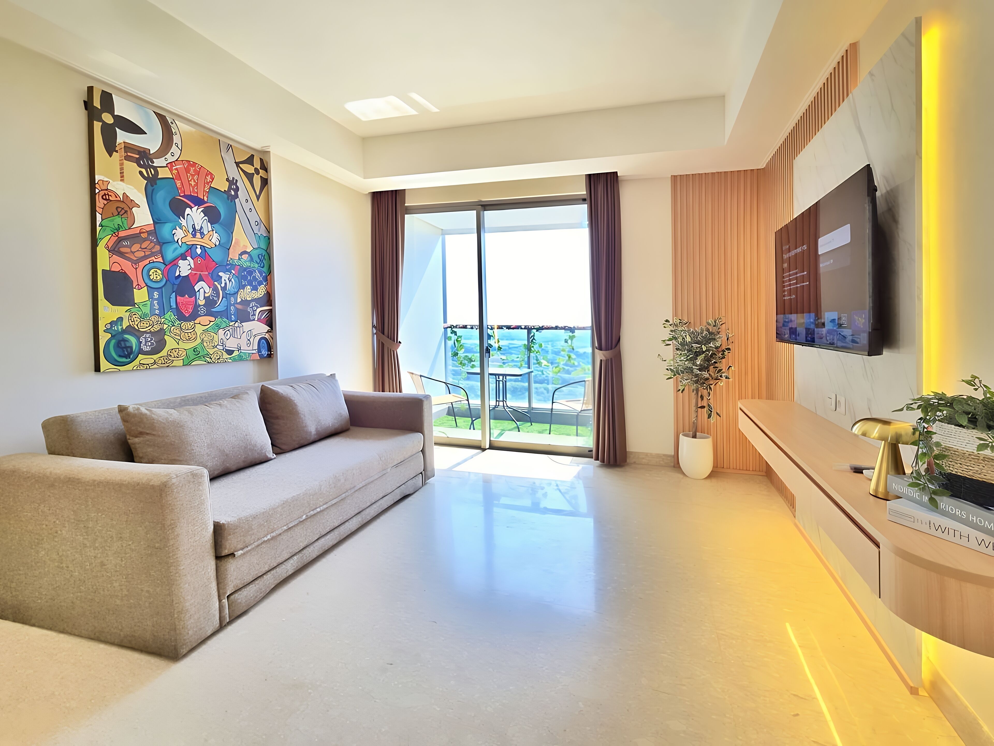 Apartemen, 3 kamar tidur, pemandangan kota | Area keluarga | Smart TV 43-inci dengan saluran TV kabel