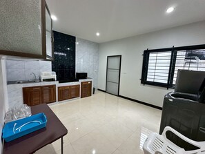 Imagen sin descripción, 4 de 24, botón