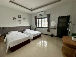2 bedrooms, WiFi, bed sheets