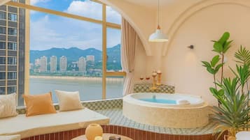 Superior-Vierbettzimmer | Badezimmer