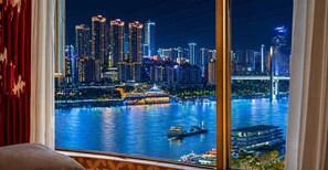 View from room - Chongqing City Center River View B&B (Chongqing)