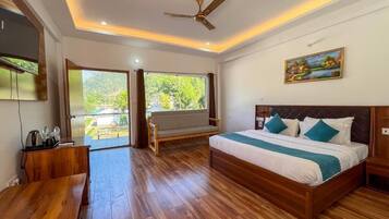 Tweepersoonskamer, balkon, uitzicht op tuin