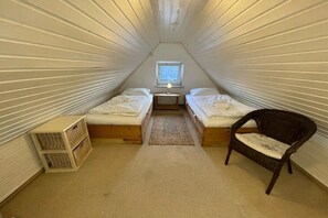 2 habitaciones, tabla de planchar con plancha y wifi gratis 