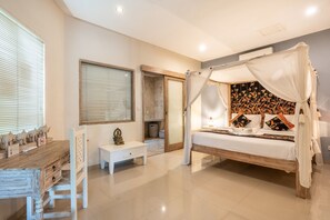 3 bedrooms, in-room safe, free WiFi, bed sheets - Exclusive Hideaway 3BR Private Pool Villa Seminyak (Seminyak)