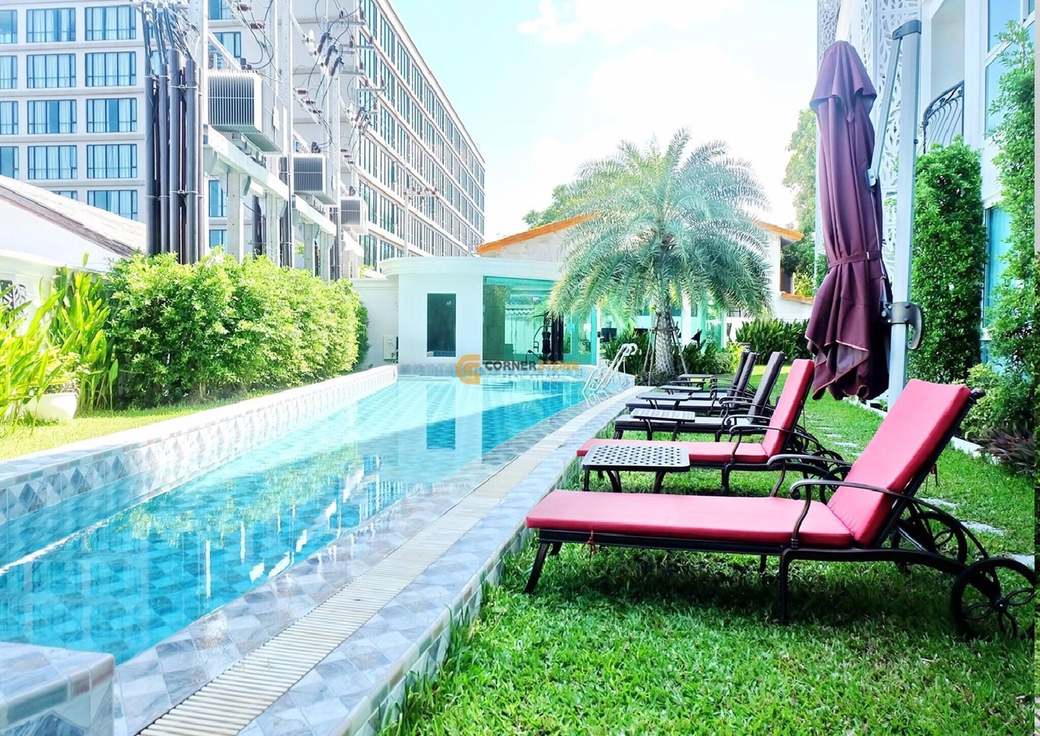 Apartment, 1 Bedroom, Accessible, Smoking | Pool | Outdoor pool