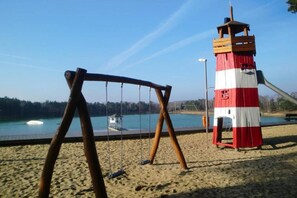 Children's area - Bernsteinsee Homes and Ferien Beach House 2 (Sassenburg)