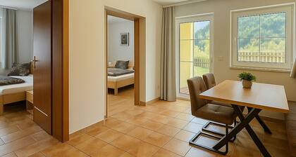 Stilvolles Bergapartment mit Terrasse in Flattach nahe Mölltaler Gletscher