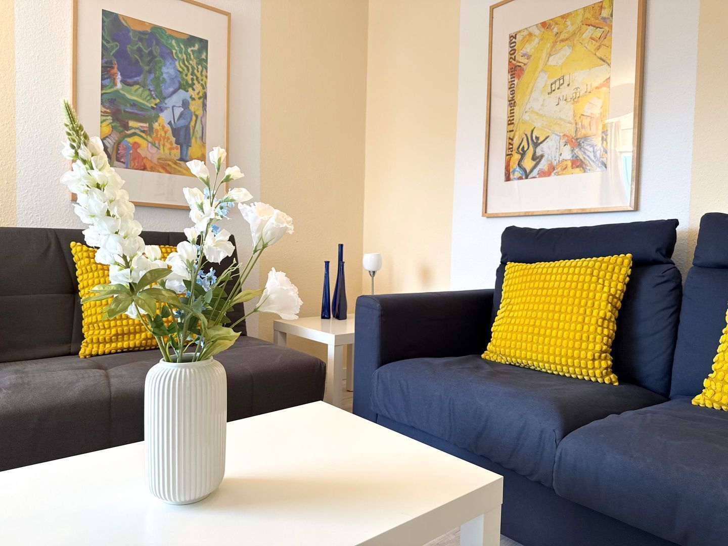 Fernseher, Tischtennisplatte