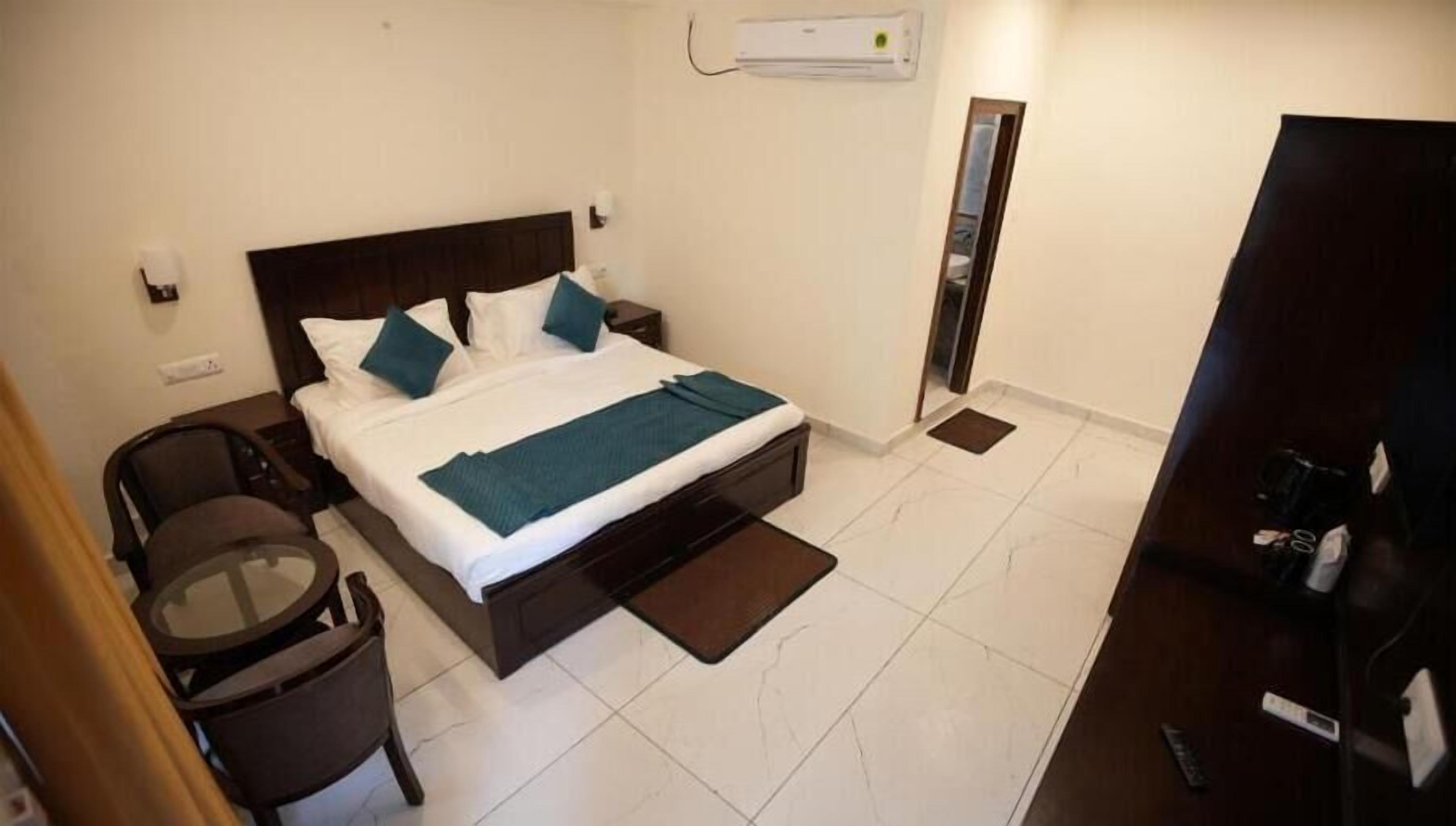 Deluxe Double Room, Balcony