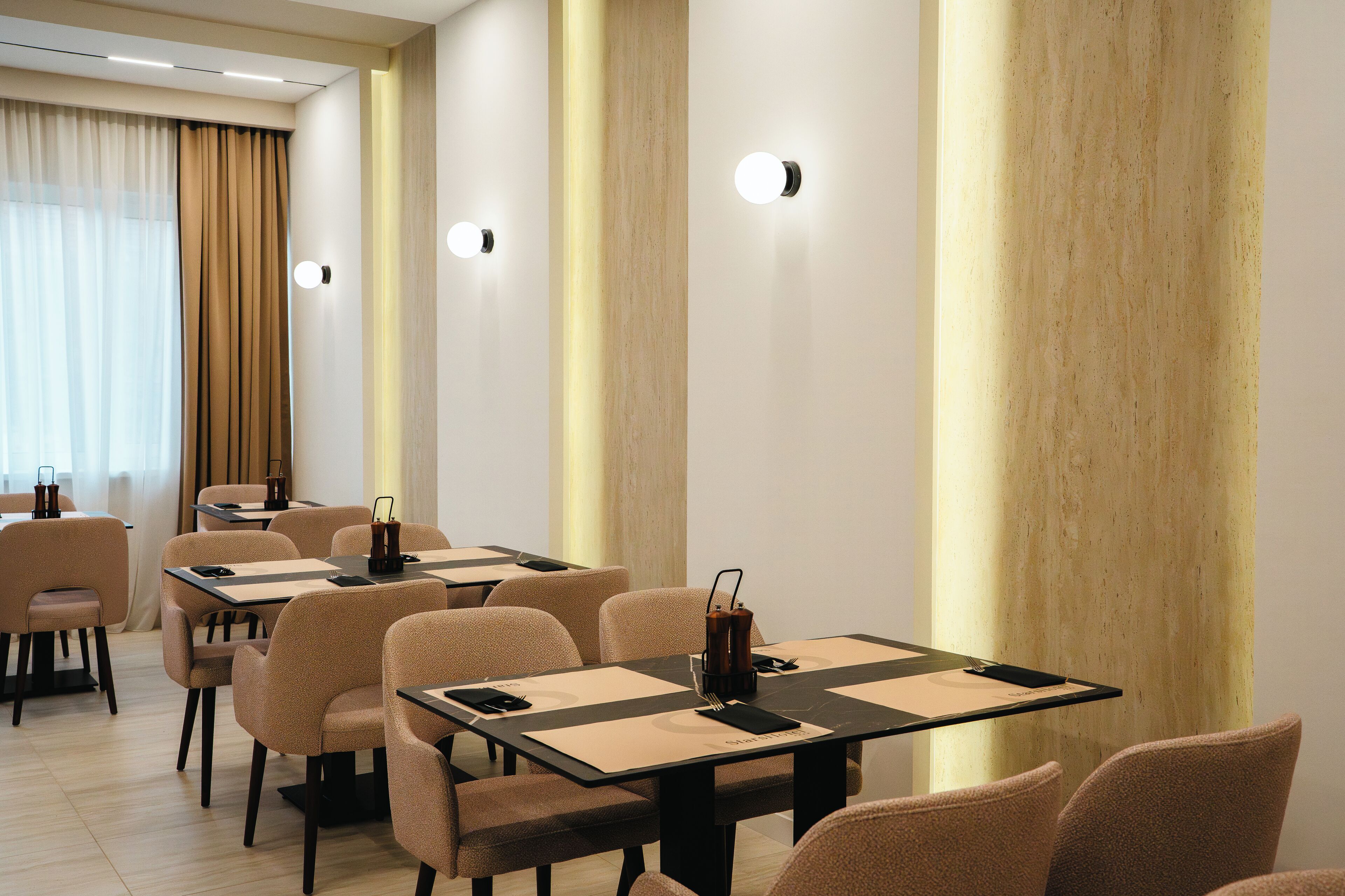 包每日自助早餐