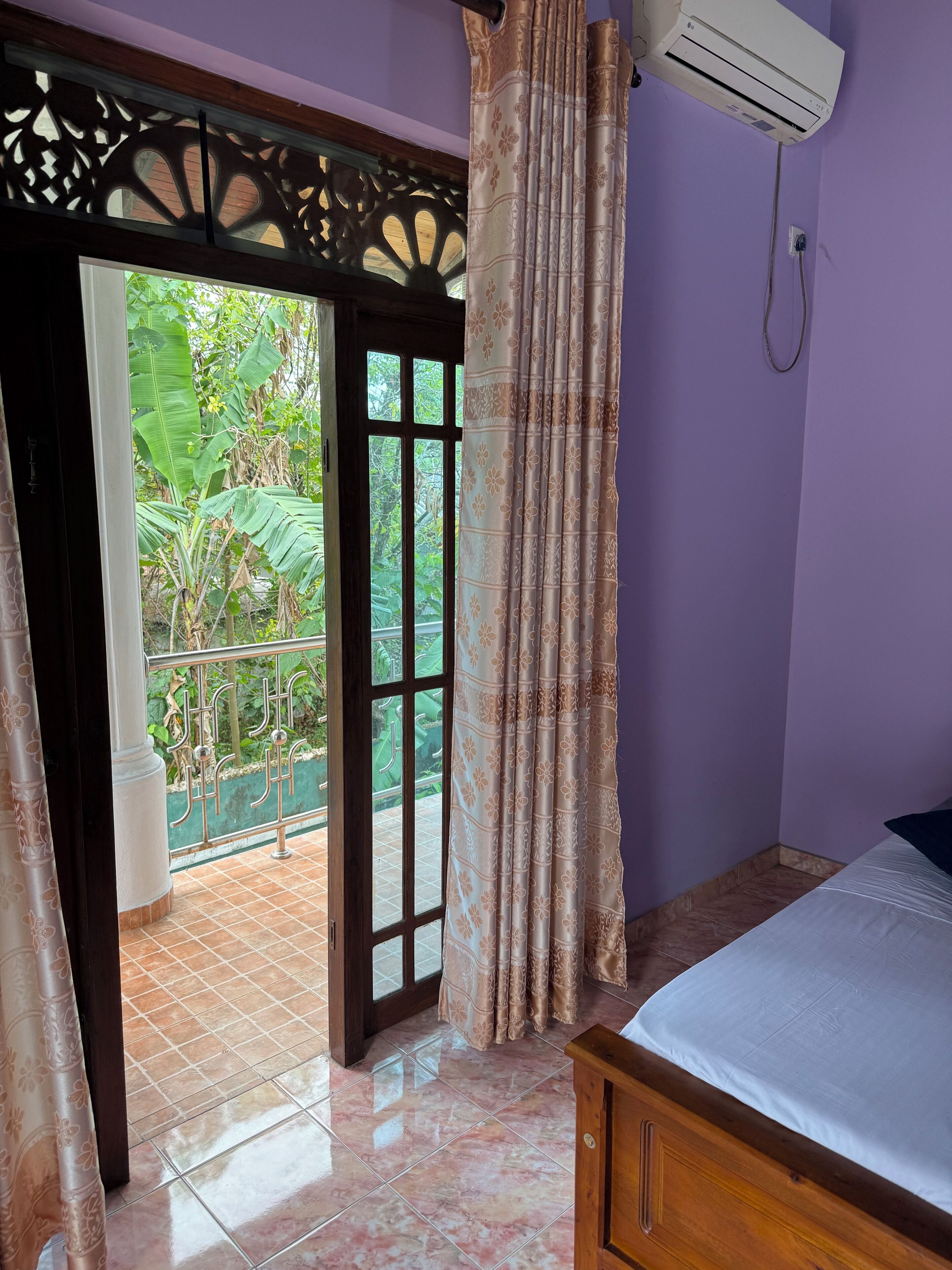 Deluxe Double Room, City View | Blackout drapes, soundproofing, free WiFi