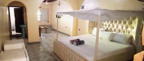 Habitación doble Deluxe | Wifi gratis y ropa de cama