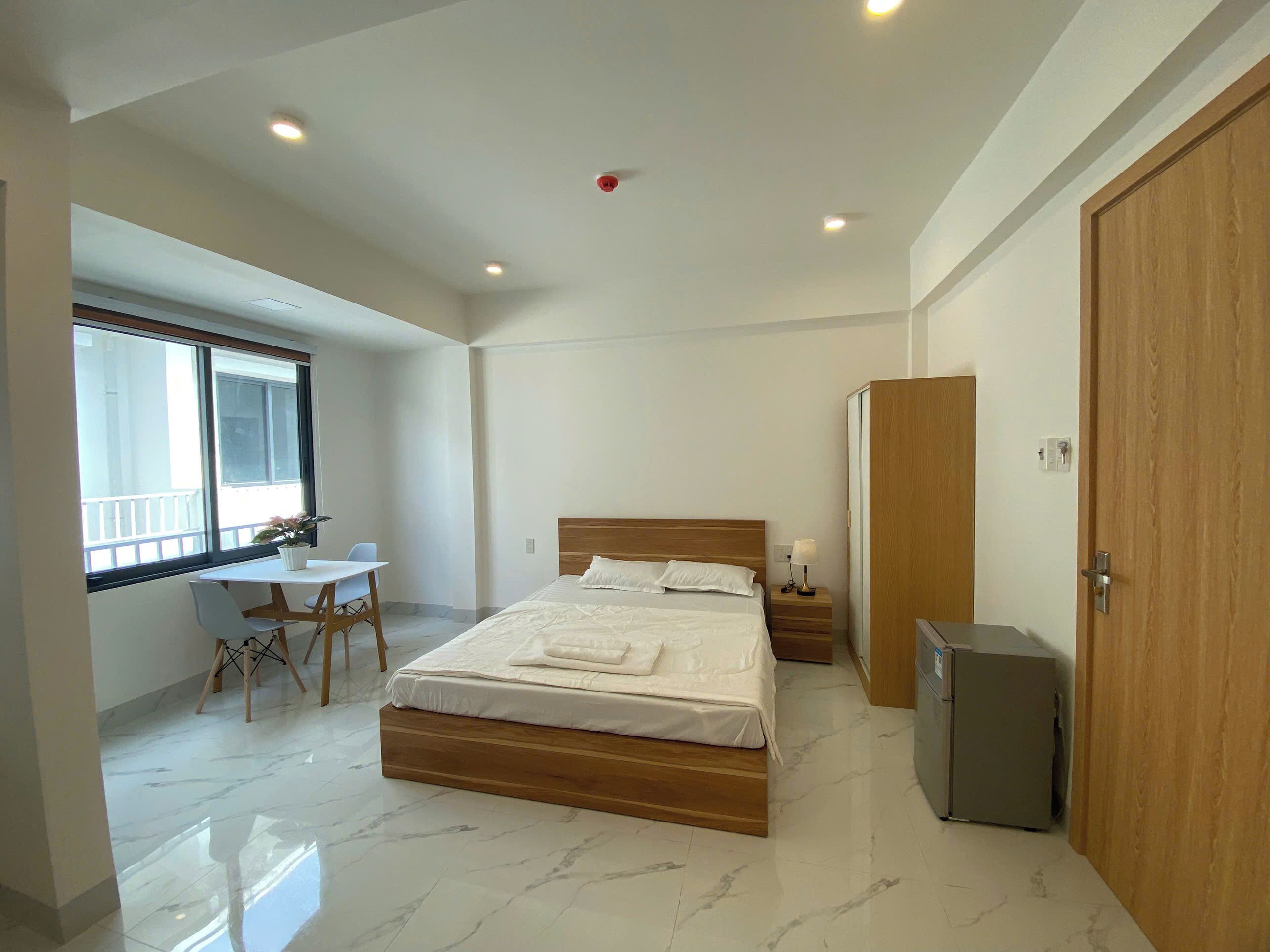 Estudio Deluxe | Escritorio y wifi gratis