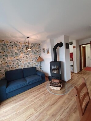 Villa, Balcony, Hill View | Ruang tamu | Mainan 