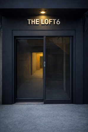 Unclassified image, 5 of 7, button - THE LOFT 6 (Busan)