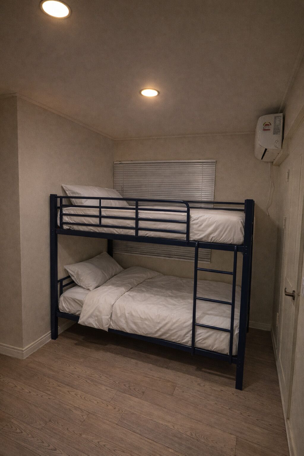 Standard Double Room | Free WiFi