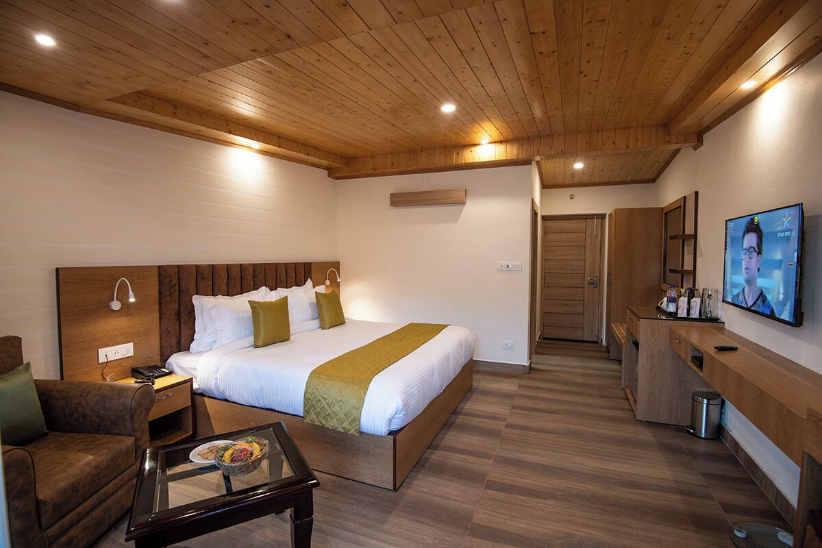 Lake View Room(Without Balcony) | Individually furnished, free WiFi, bed sheets