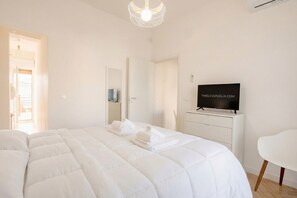 2 Schlafzimmer, Bügeleisen/Bügelbrett, Reisekinderbett