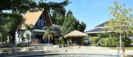 Alberca al aire libre