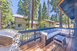 Property grounds - Grand Regency Retreat (Tahoe Vista)
