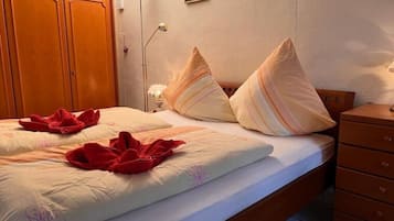2 Schlafzimmer, Bügeleisen/Bügelbrett, kostenloses WLAN, Bettwäsche